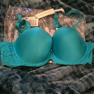 Victoria's Secret Teal Push-Up Bra with Lace Trim
